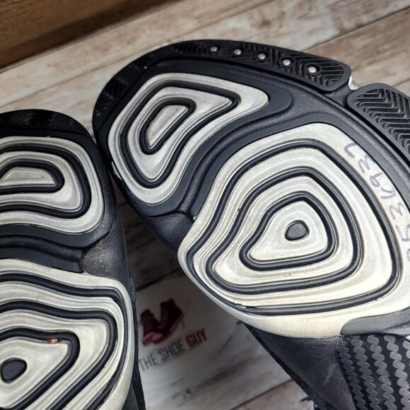 Nike Zoom Penny VI Sneakers Men's Size 13 Black Metallic Silver Athletic Shoes - Picture 13 of 14